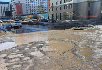 Асфальт «поплыл» вместе со снегом: аким Астаны о дорогах