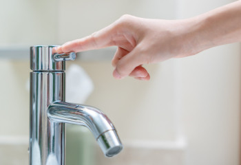 Елордада су тәуліктің әр уақытында әртүрлі қысыммен берілетін болды