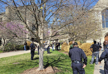 Стрельба в школе США: Байден призвал запретить штурмовое оружие