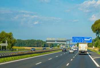 78 объектов придорожного сервиса планируют открыть в Казахстане до конца года