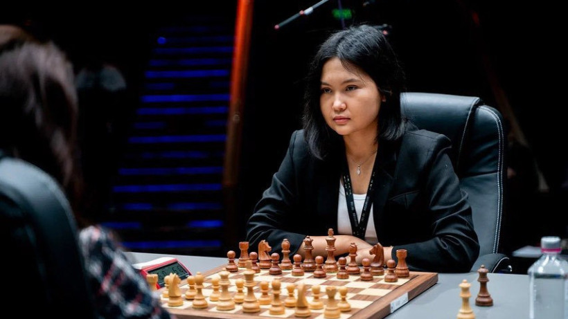  instagram.com/bibisarachess 