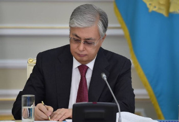 Президент подписал поправки в республиканский бюджет на 2023-2025 годы