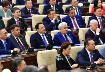 Утверждены составы комитетов Мажилиса VIII созыва