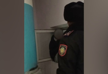 Столичный инспектор ювенальной полиции предотвратила суицид 17-летней девушки