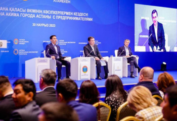 Аким Астаны встретился со столичными предпринимателями