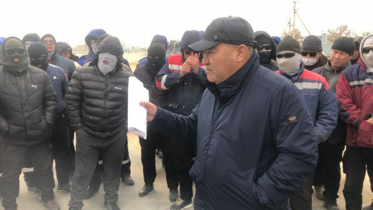 Строительные компании предложили работу протестующим сельчанам в селе Жетыбай