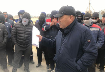 Строительные компании предложили работу протестующим сельчанам в селе Жетыбай