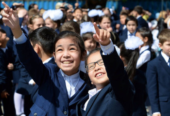 В Алматы начинается прием детей в первый класс