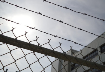 Прокуратурой выявлены факты интернет-мошенничества осужденным