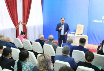 Всем, кто переедет в села, дадим скот и деньги - Ералы Тугжанов