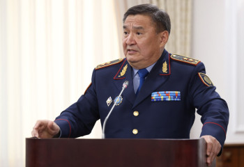 Марат Ахметжанов Ішкі істер министрі лауазымында қалды