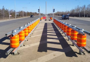 Барьерное ограждение нового типа устанавливают на трассах республики