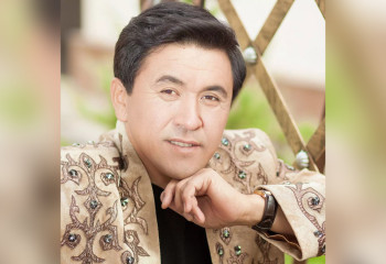 Заттыбек Көпбосынұлы гонорары мен күніне қанша тойға шығатынын айтты