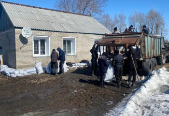 Жителей села Карамырза Костанайской области эвакуировали из-за паводка