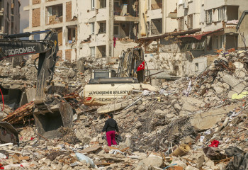 Түркиядағы жойқын зілзаладан зардап шеккендерге 2,3 млн еуро төленді