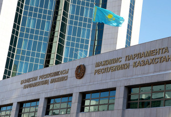 Мәжілісте жергілікті өзін-өзі басқару туралы заң жобасы таныстырылды