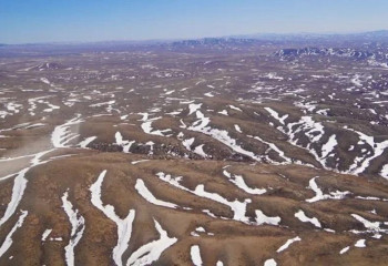 Спасатели отмечают активное таяние снега в области Абай