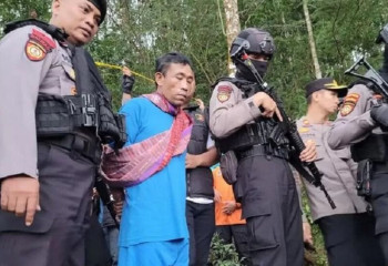 Шамана в Индонезии обвинили в убийстве 12 человек