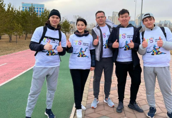 Ажар Гиният приняла участие в забеге посвященном Дню здоровья