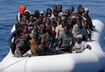 20 мигрантов пропали без вести у берегов Туниса
