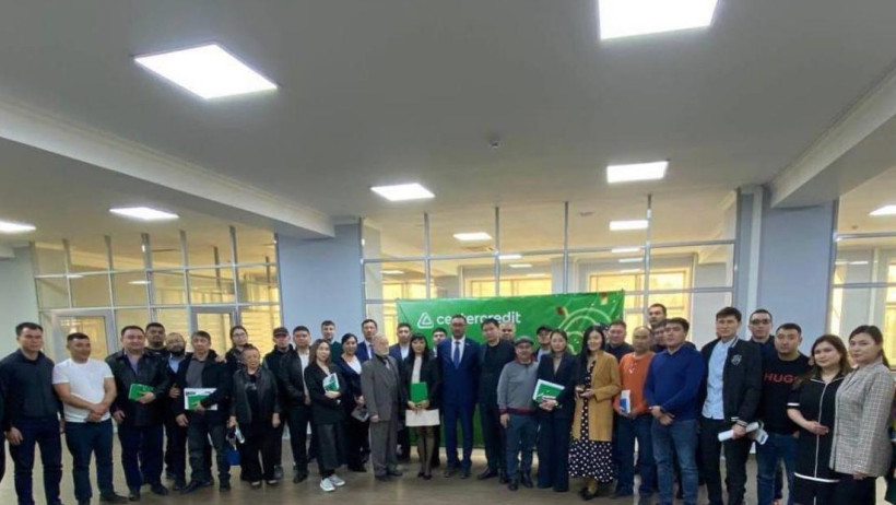  Абай облысы әкімдігінің баспасөз қызметі 