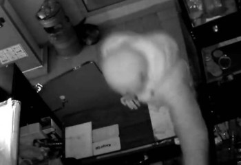 Столичный торговый центр ночью обокрали