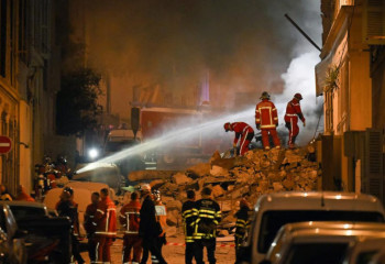 Взрыв в многоэтажке в Марселе: три тела найдены в завалах