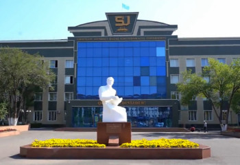 Казахстанский университет получил 4 звезды Британского рейтингового агентства QS