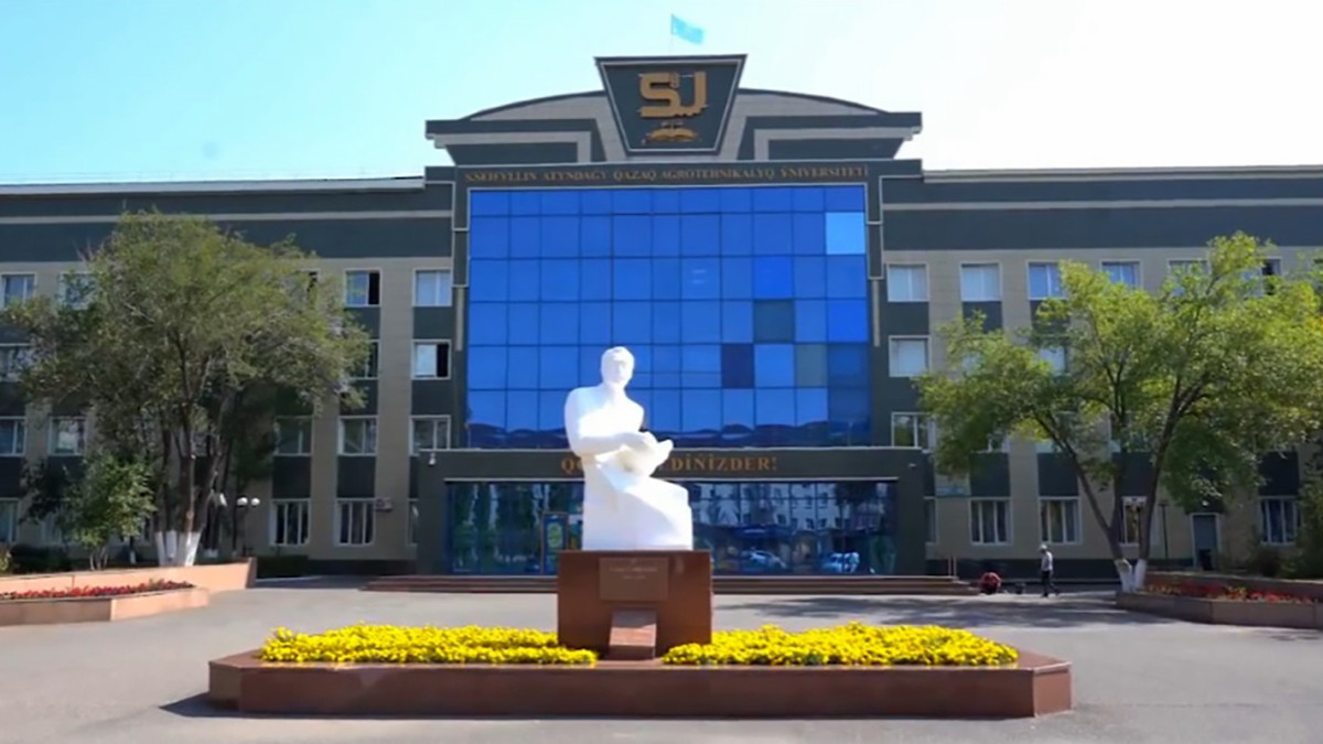  instagram.com/kazatu.official 