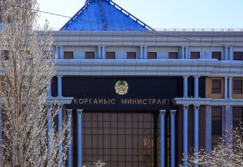 «Диван сарапшыларға» тоқтау қою керек. Депутат Қорғаныс министрлігіне үндеу жасады