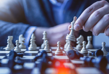 Школьники Казахстана одновременно сыграли в шахматы