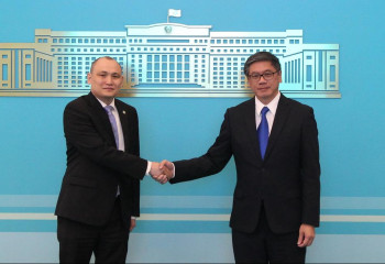 Раунд политических консультаций провели Казахстан и Сингапур