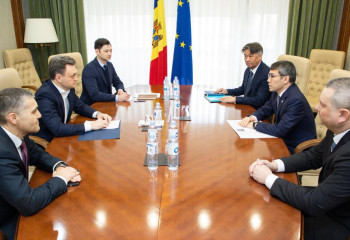 Ambassador of Kazakhstan met with PM of Moldova