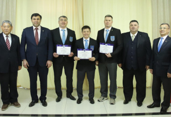 Казахстанские тренеры по дзюдо получили категории IJF