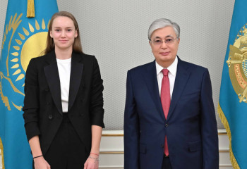 Президент Ақордада Елена Рыбакинаны қабылдады