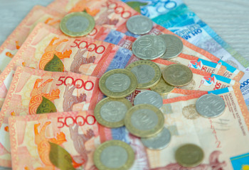 В соцучреждении области Ұлытау занимались хищением денег у пенсионеров