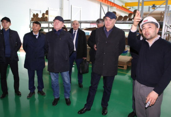 Сенаторы посетили промышленные предприятия СКО