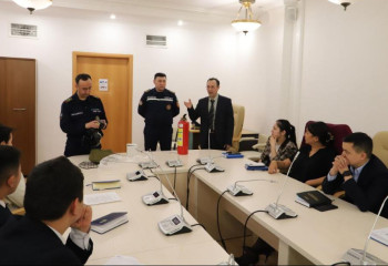 Сотрудников Минтруда обучали навыкам действия в ЧС