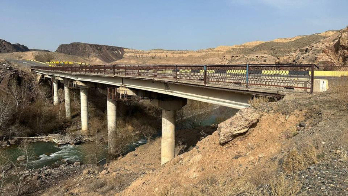 Специалисты КаздорНИИ проверят мосты в трех регионах Казахстана
