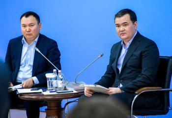 Астана қаласының әкімі Есіл ауданының тұрғындарымен кездесті