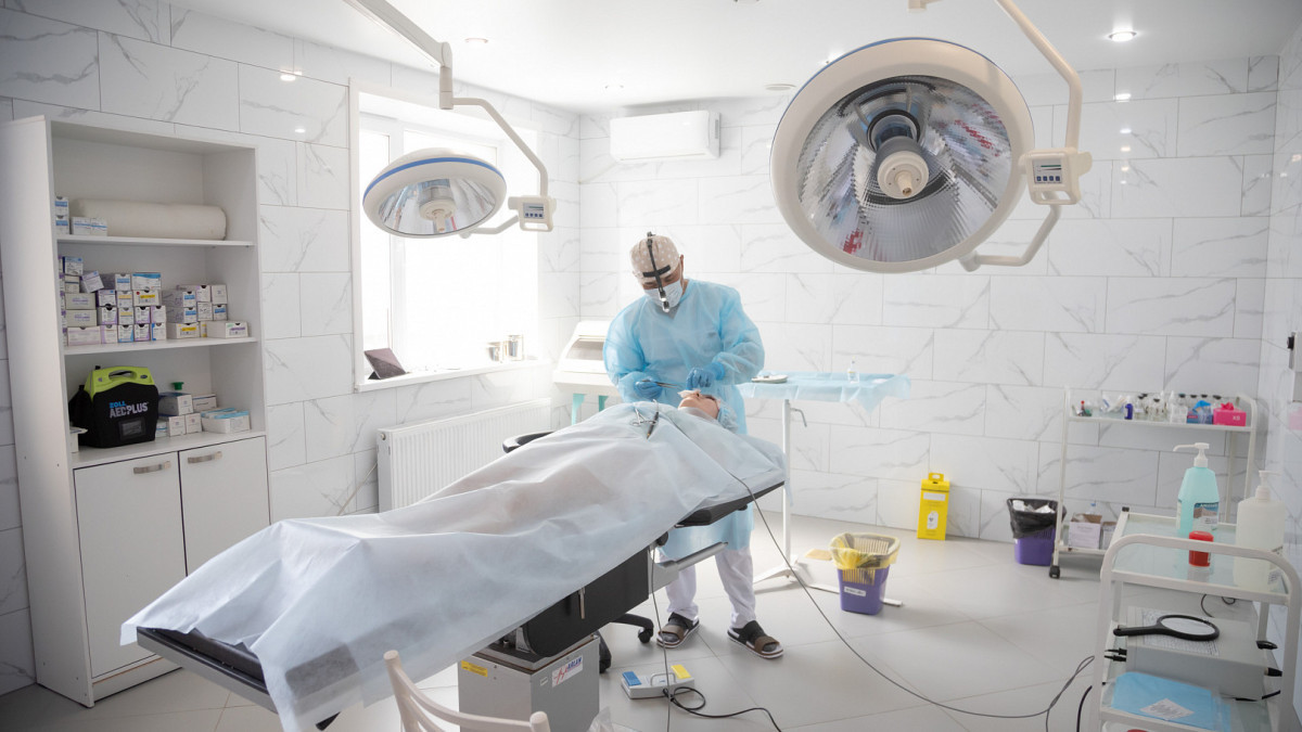 Пациенту с ожогами пересадили искусственную  кожу в Павлодаре