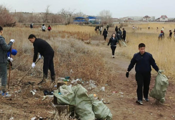 Almost 300 cubic meters of garbage collected at clean-up in Balkhash