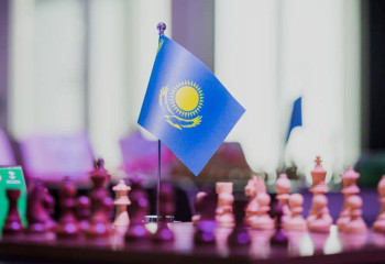 Стартовал матч женской сборной Казахстана против сборной мира по шахматам