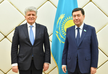 Ерлан Кошанов встретился с помощником Генсека ООН