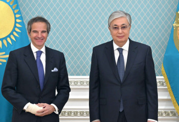 Tokayev receives  Director General of the International Atomic Energy Agency