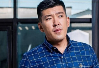 Вайнер Мейіржан Төребаев үйқамақта немен айналысып жүр?