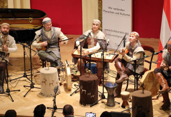 Kazakh musicians applauded in heart of Austria