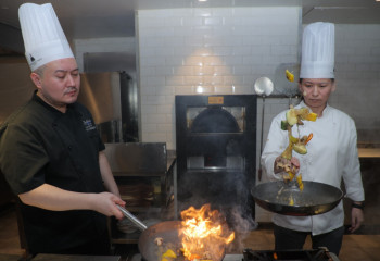 Kazakh chefs present national millet cuisine at festival in India