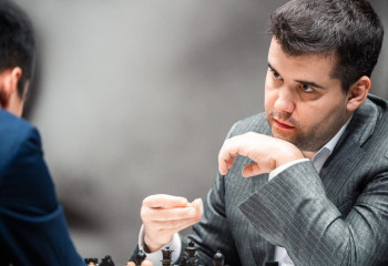 Ян Непомнящий победил Дина Лижэня в седьмой партии матча за звание чемпиона мира