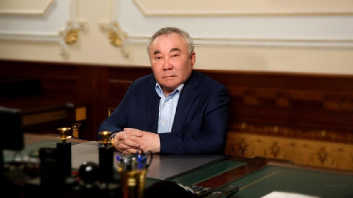  Болат Назарбаев 